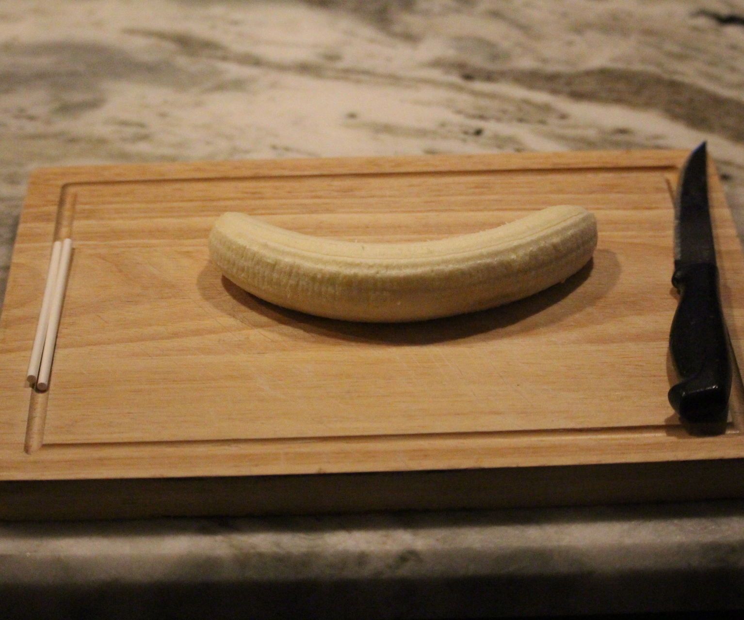 Easy Frozen Banana Pops