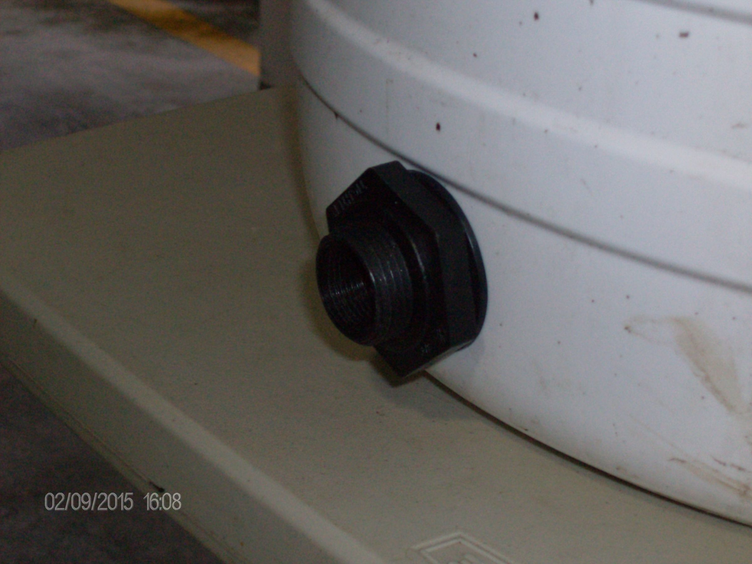 Rain Barrel Bulkhead Fitting 8 Steps Instructables