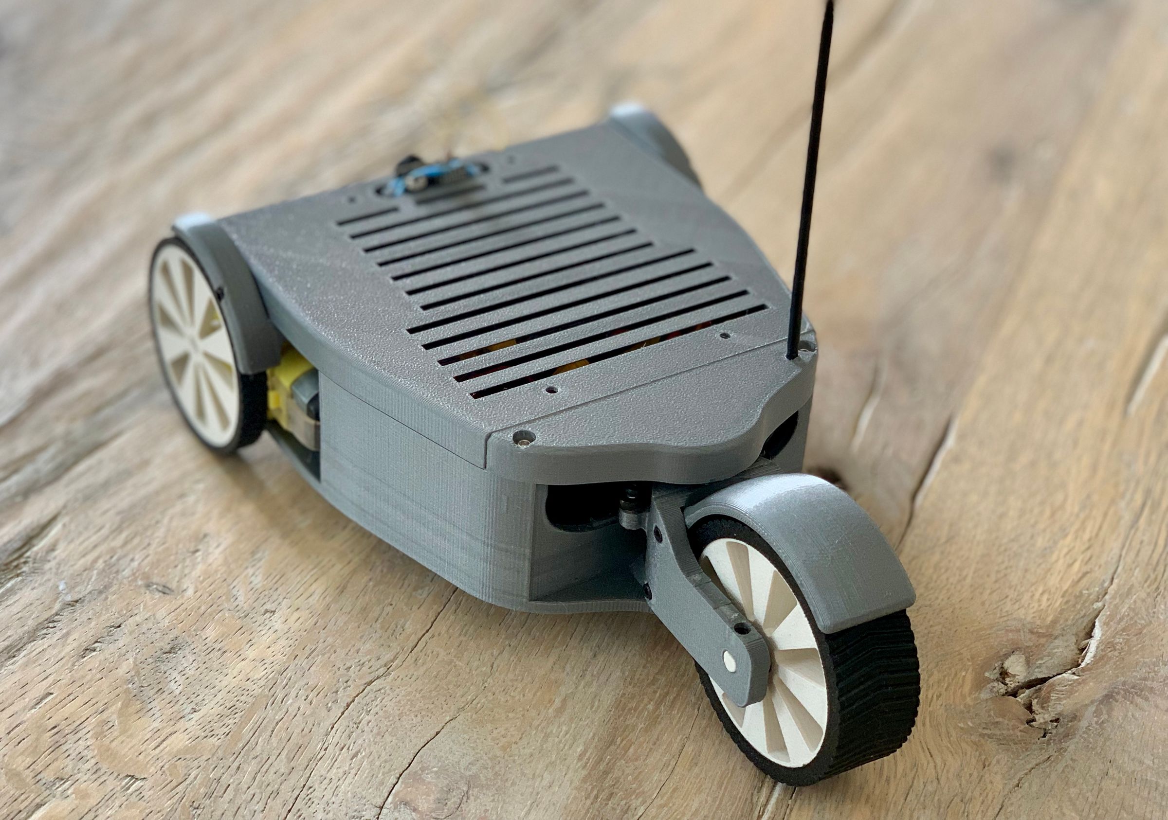 RC FPVTrike With Rear Steering Wheel 9 Steps (with Pictures