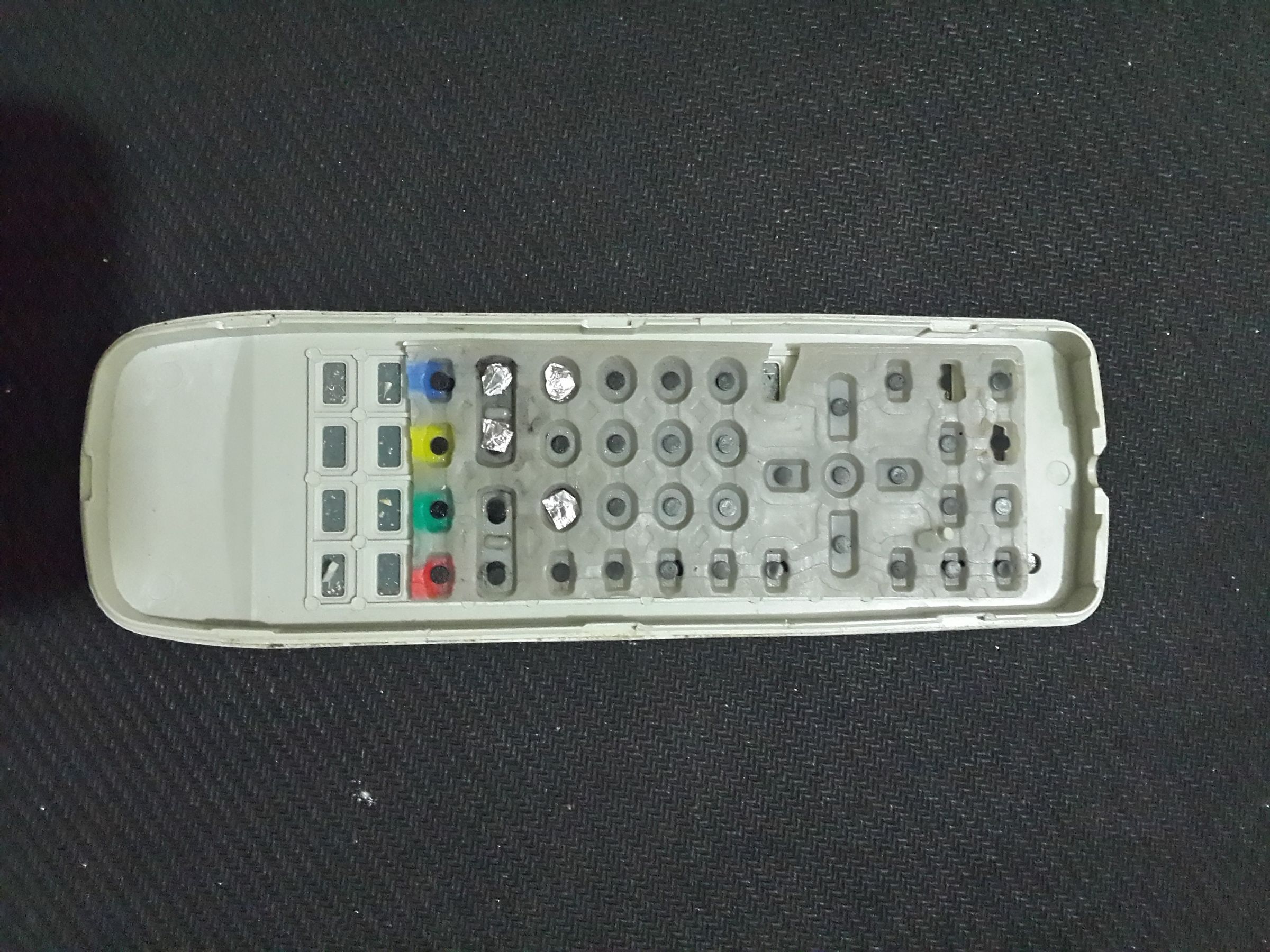 How to Repair a Remote Control 5 Steps Instructables