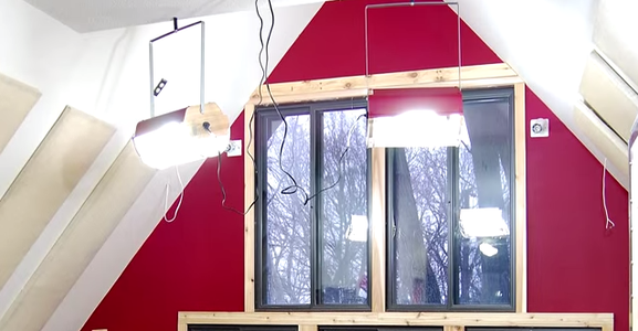 DIY Video Lights From an Old Fluorescent Light