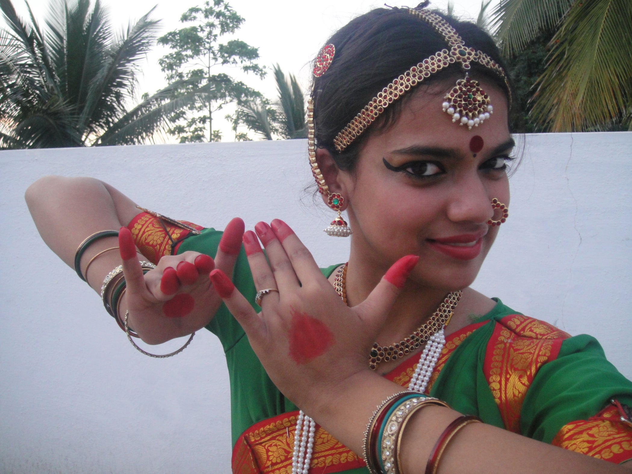 How to Wear a Bharatanatyam Dance Dress 12 Steps (with Pictures) Instructables