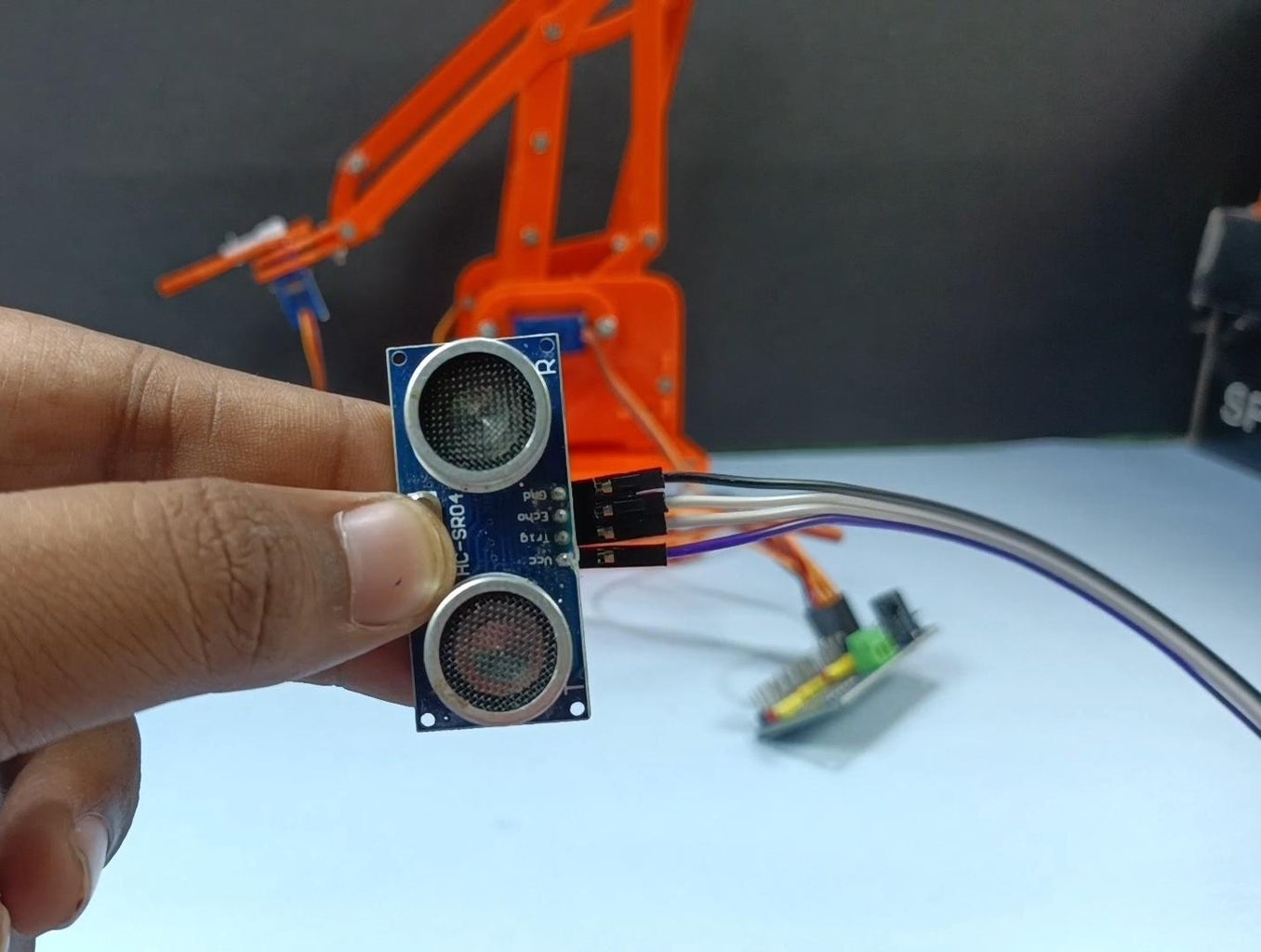 Build Your Own Object Tracking 4-DOF Robotics Arm With Arduino : 8 ...