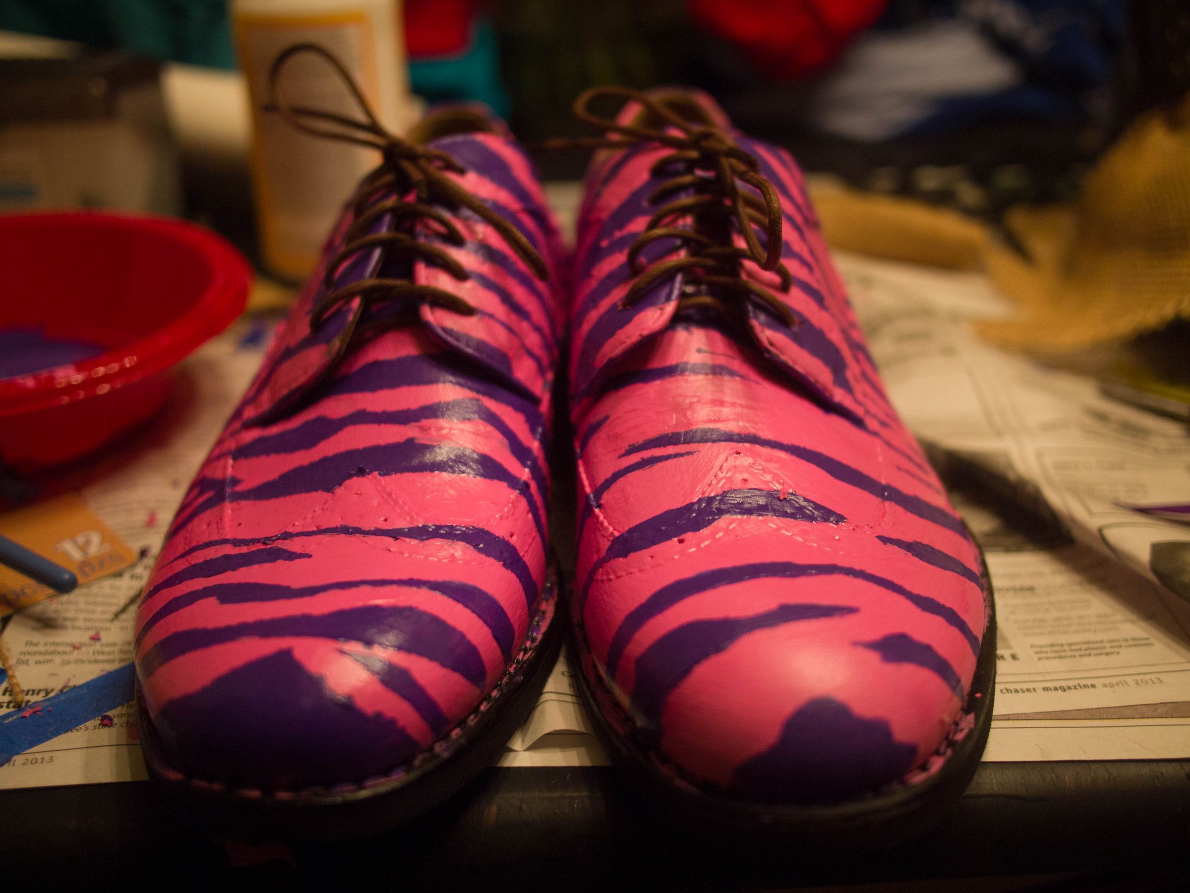 Painting Zebra Stripes on Oxfords 7 Steps Instructables