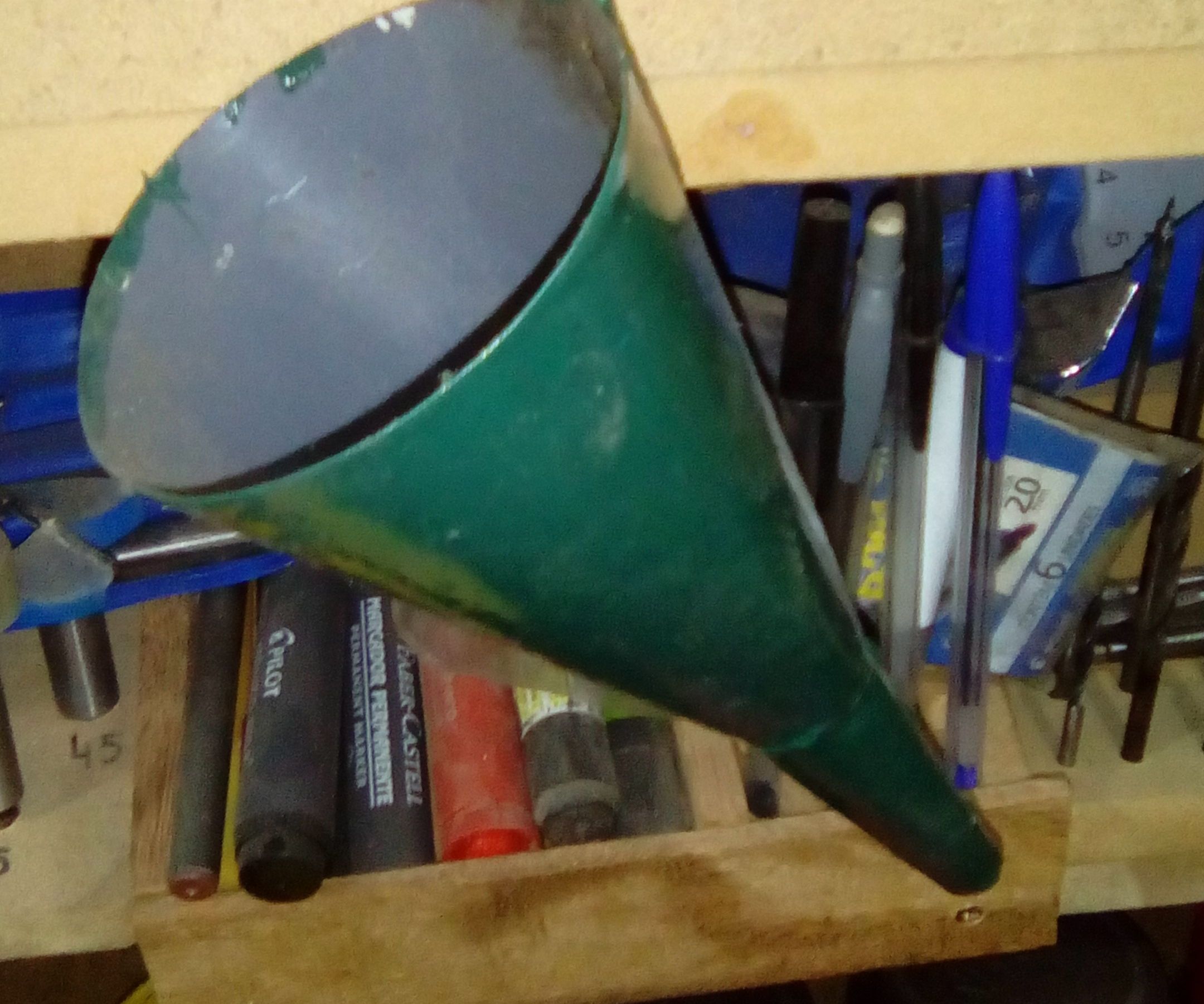 Diy Tin Funnel - Funil Feito Com Lata