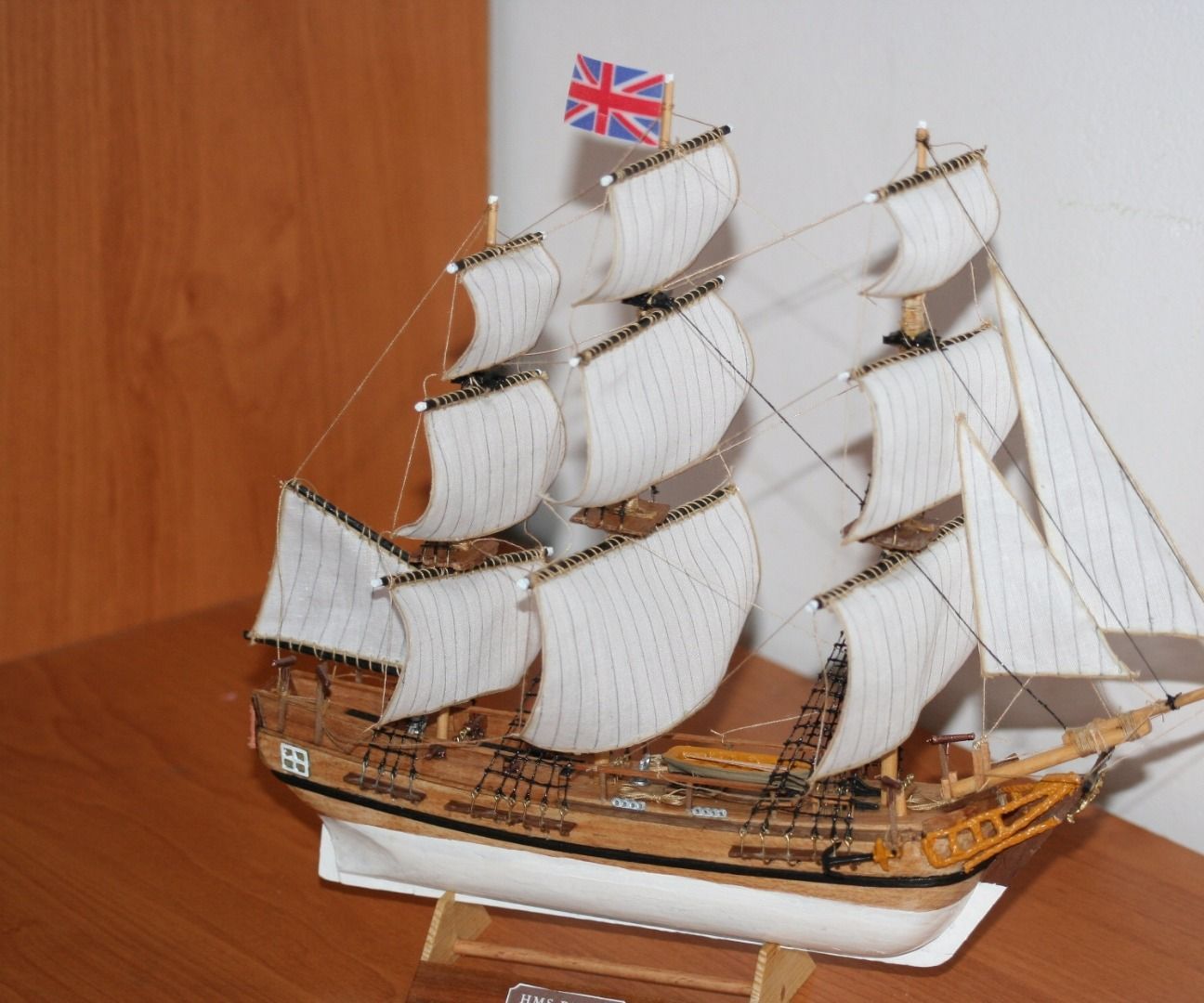 How to Build Small Model Ship From Kits
