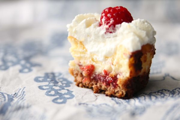 Raspberry Cheesecake Cupcakes