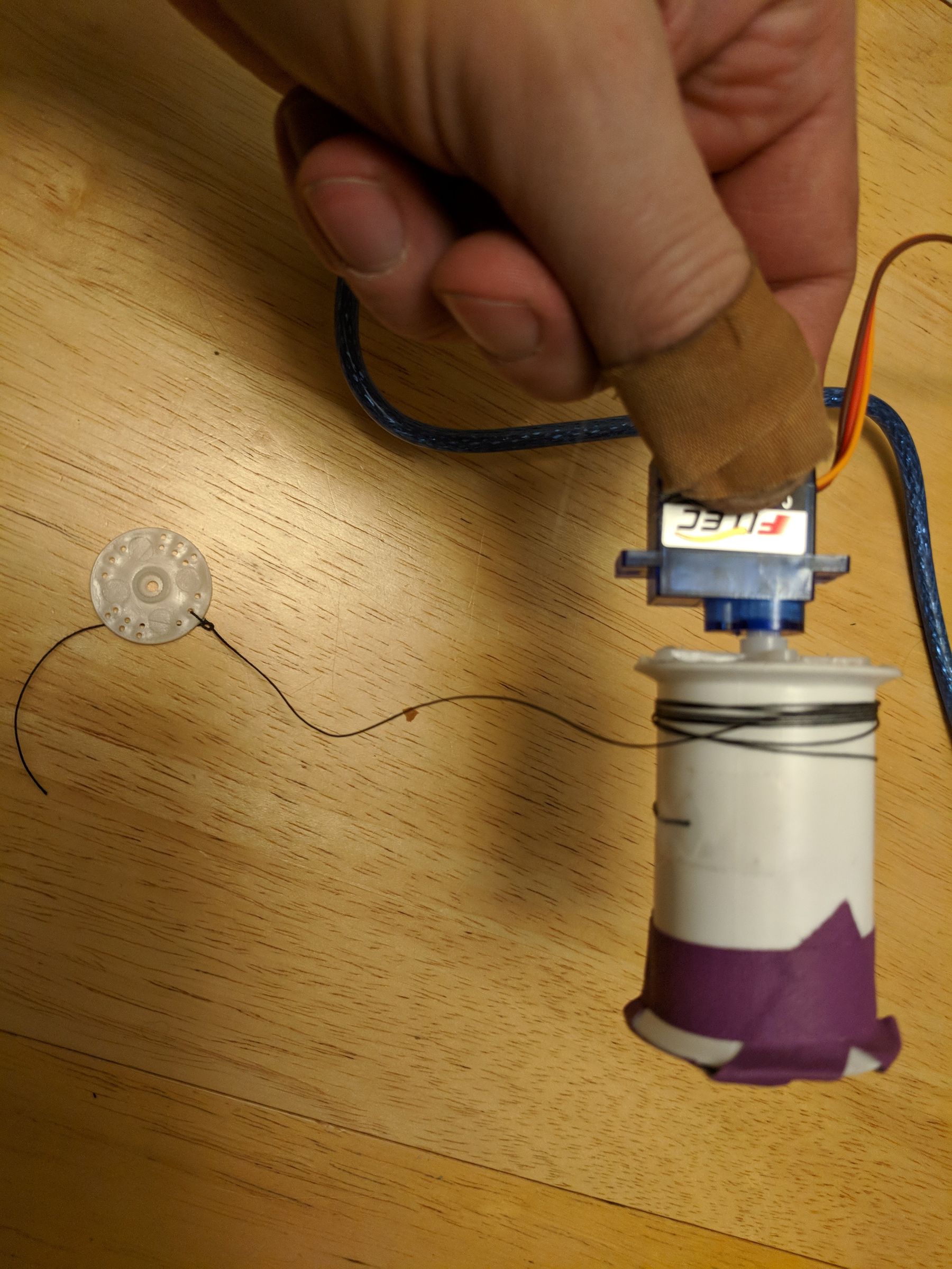 Small Scale Winch : 4 Steps - Instructables