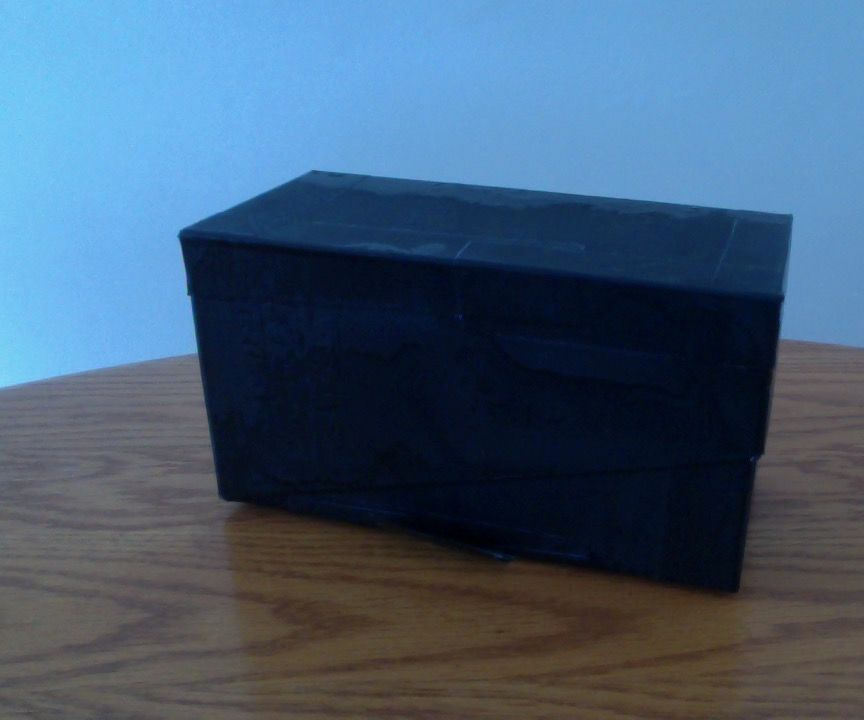 MAKE YOUR OWN PINHOLE (BLACK AND WHITE) CAMERA