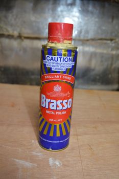 Restore Bakelite to Original Finish : 5 Steps (with Pictures ...