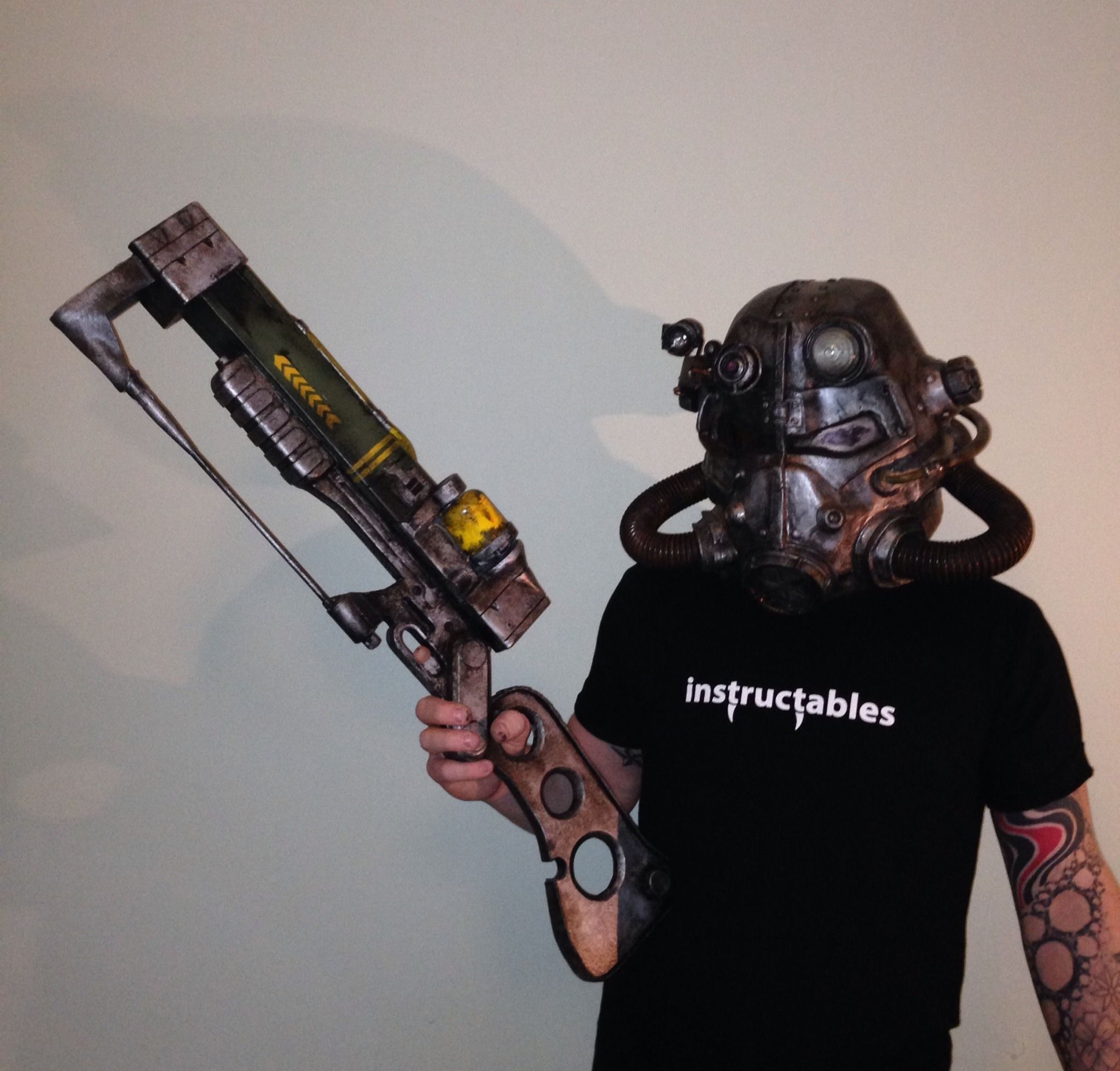 Fallout AER9 Lazer Rifle : 10 Steps (with Pictures) - Instructables