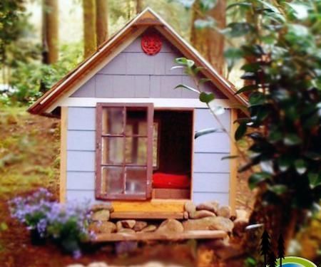 Build an Extra Large Dog House (or Playhouse) From 100% Salvage and Scrap Materials
