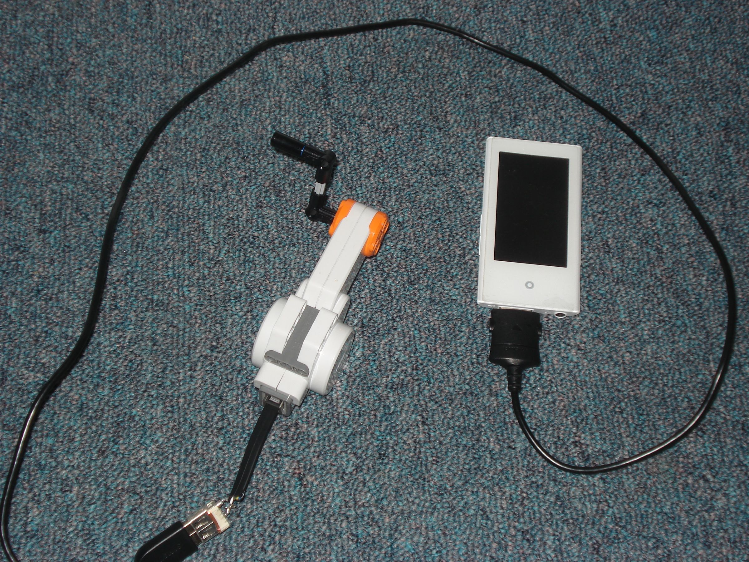 How to charge your mp3 player using Lego mindstroms NXT
