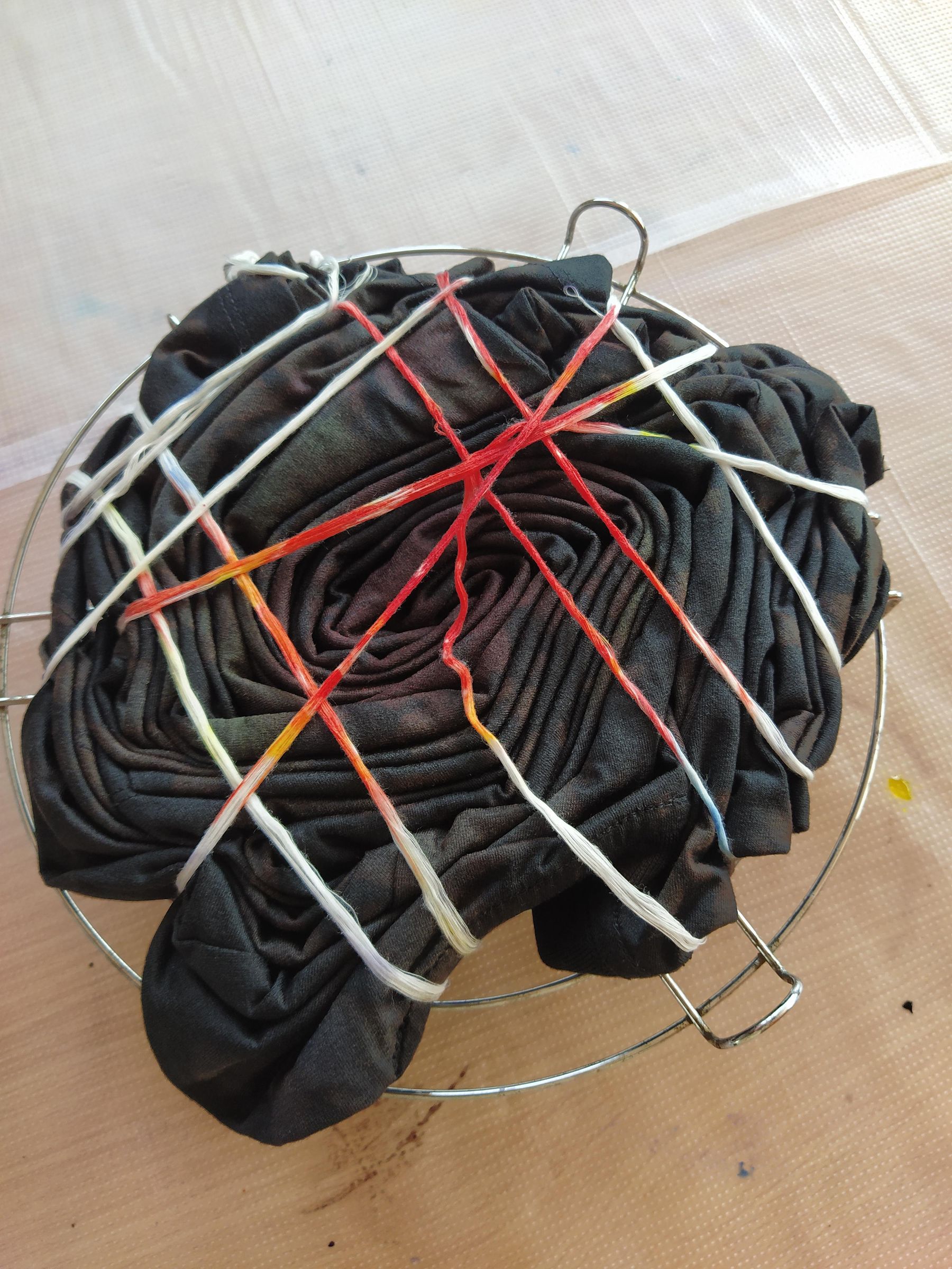 what string to use for tie dye