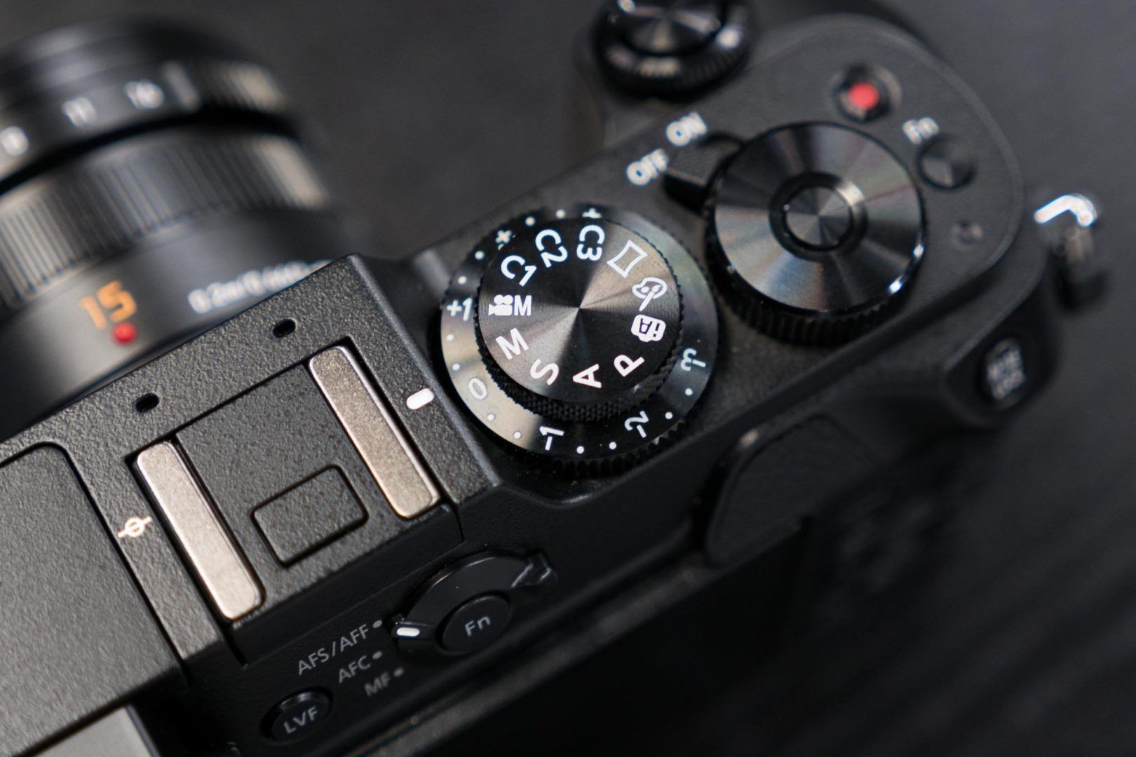 Mirrorless DSLR External Battery Pack 8 Steps (with Pictures