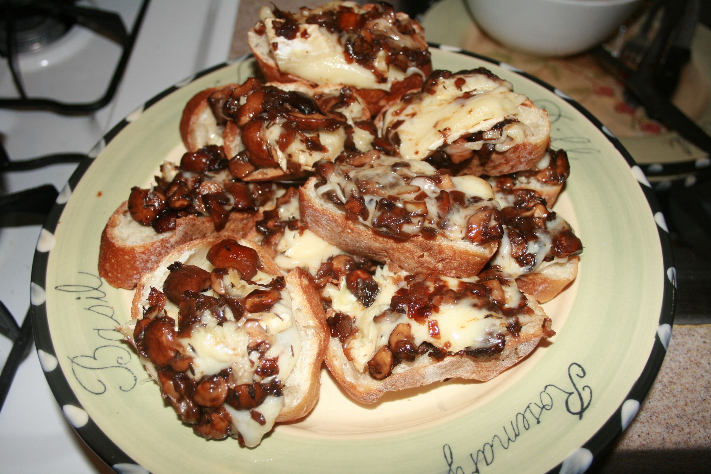 Baked Brie Topped With Caramelized Mushrooms (makes 4 Servings)
