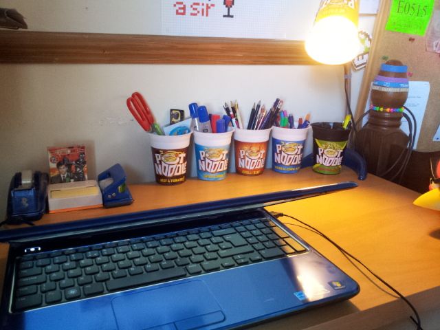 Instant Pen Pots