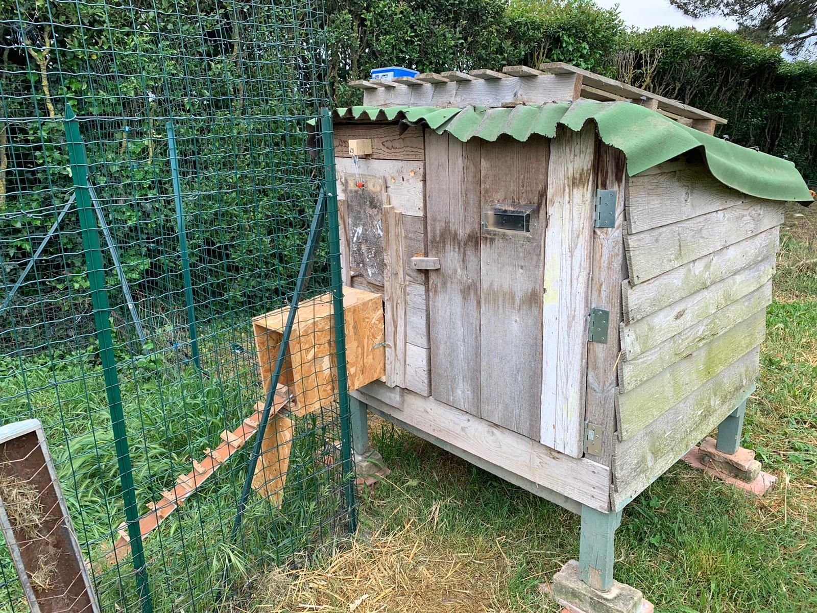 Automated Chicken Coop Door ( Arduino ) 3 Steps Instructables