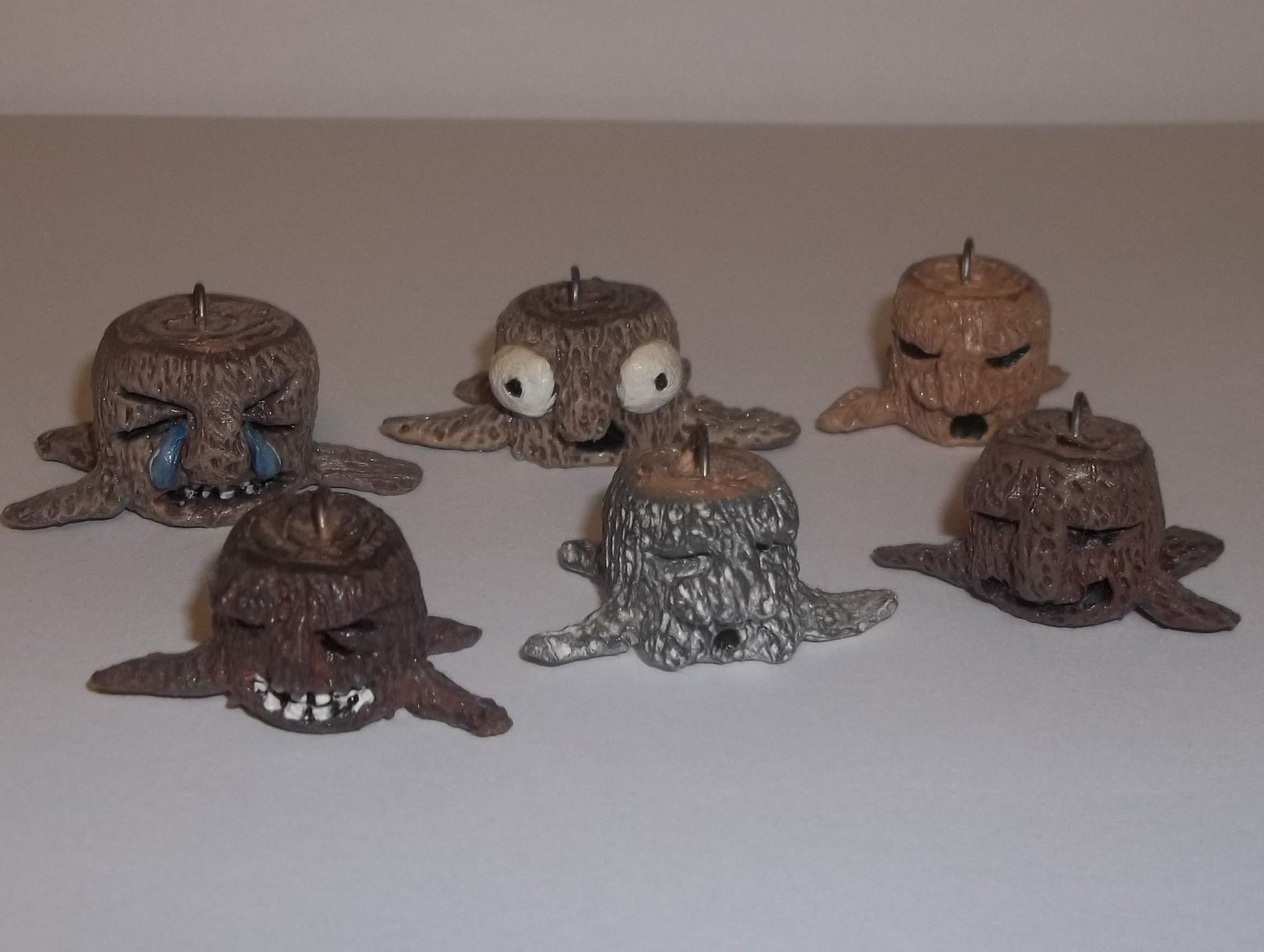 How to make cute little tree stump charms from clay