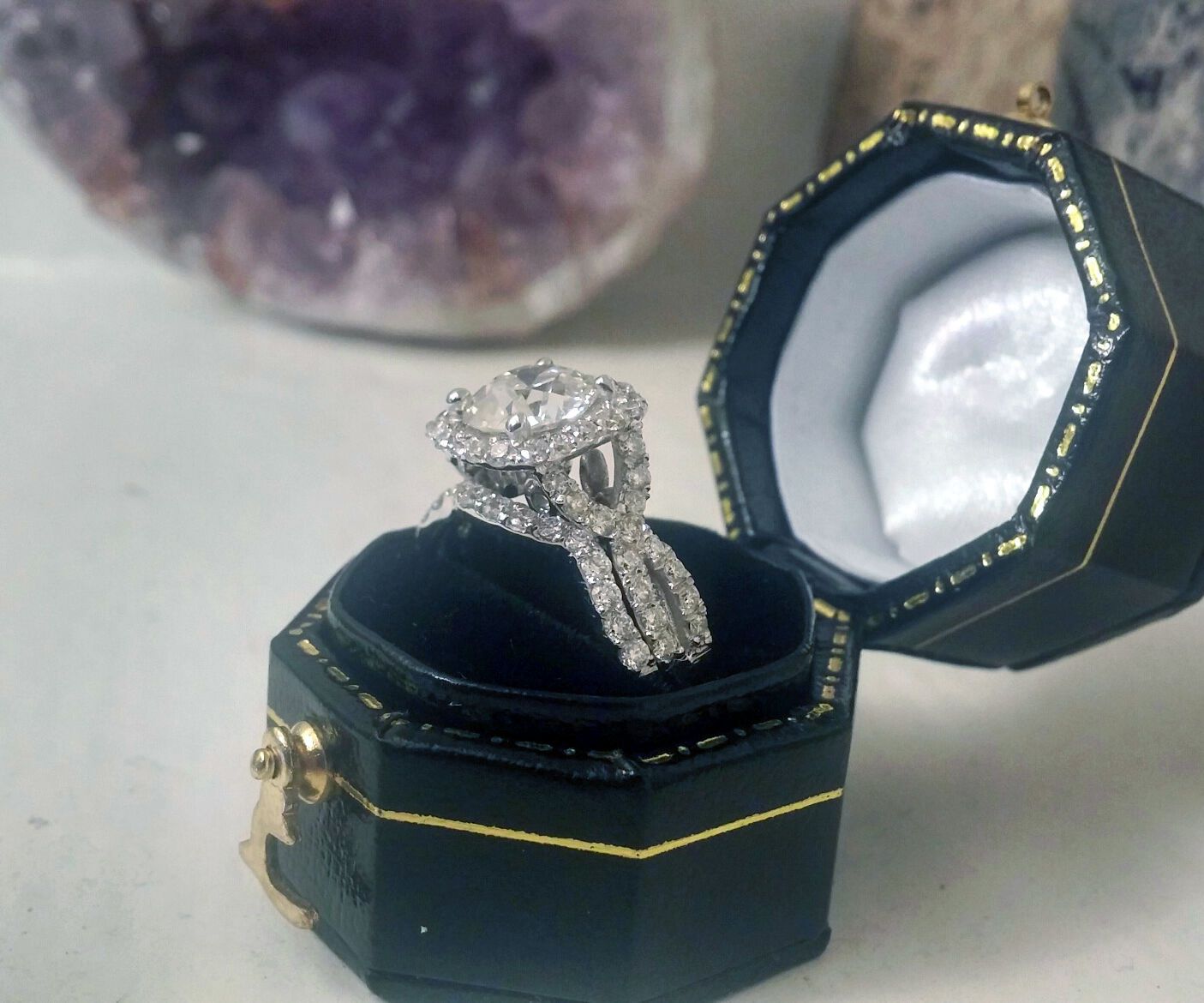 Create Your Own Engagement Ring and SAVE MONEY? 
