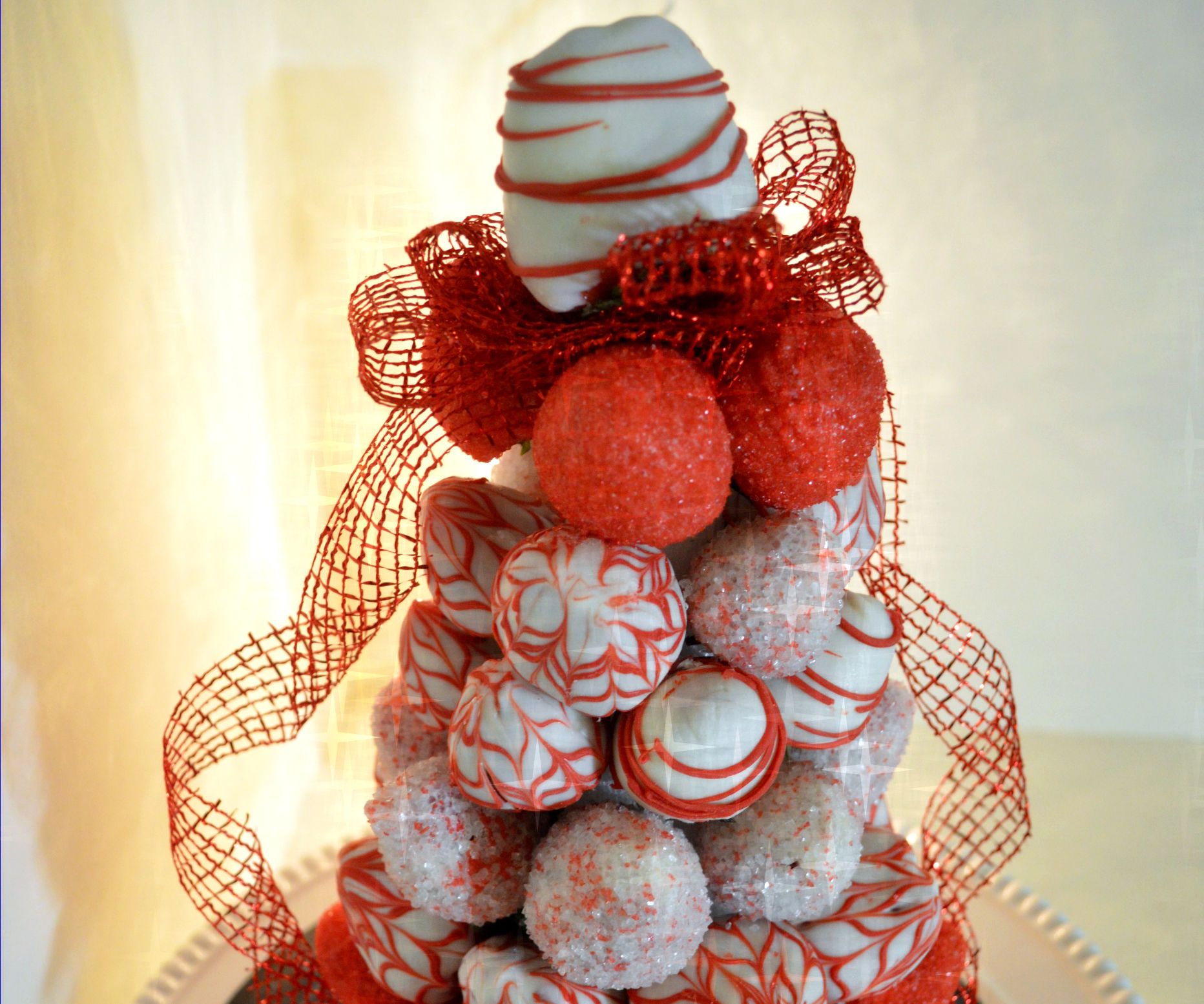 Valentine Chocolate Covered Strawberry Arrangement