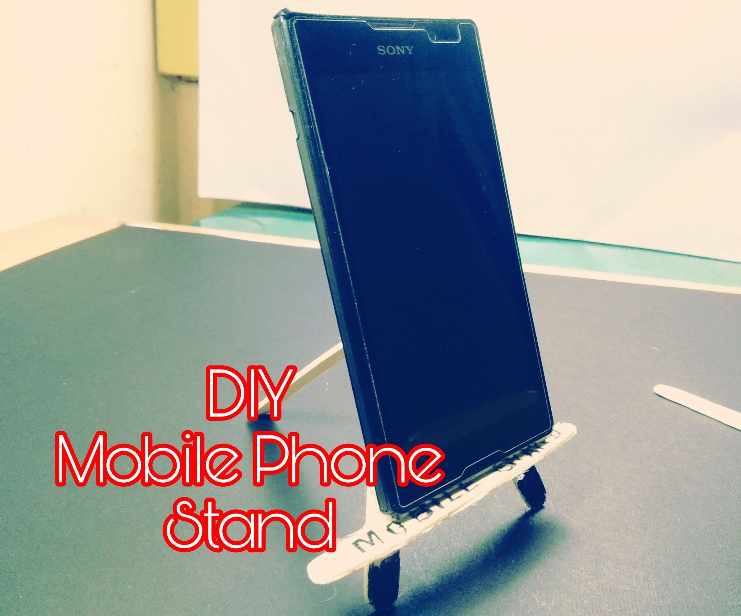DIY Mobile Phone Stand