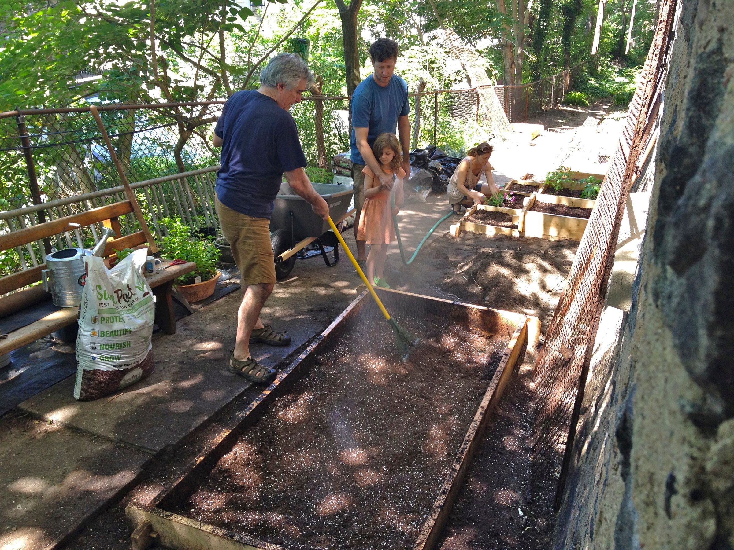 Build a Community Garden 8 Steps (with Pictures) Instructables