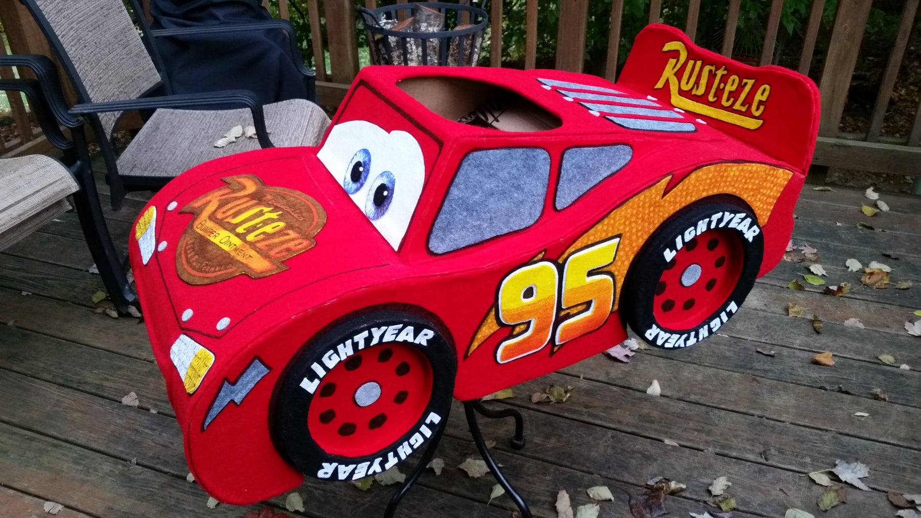 The  the-amazing-lightning-mcqueen-costume-5-steps-with-pictures-instructables