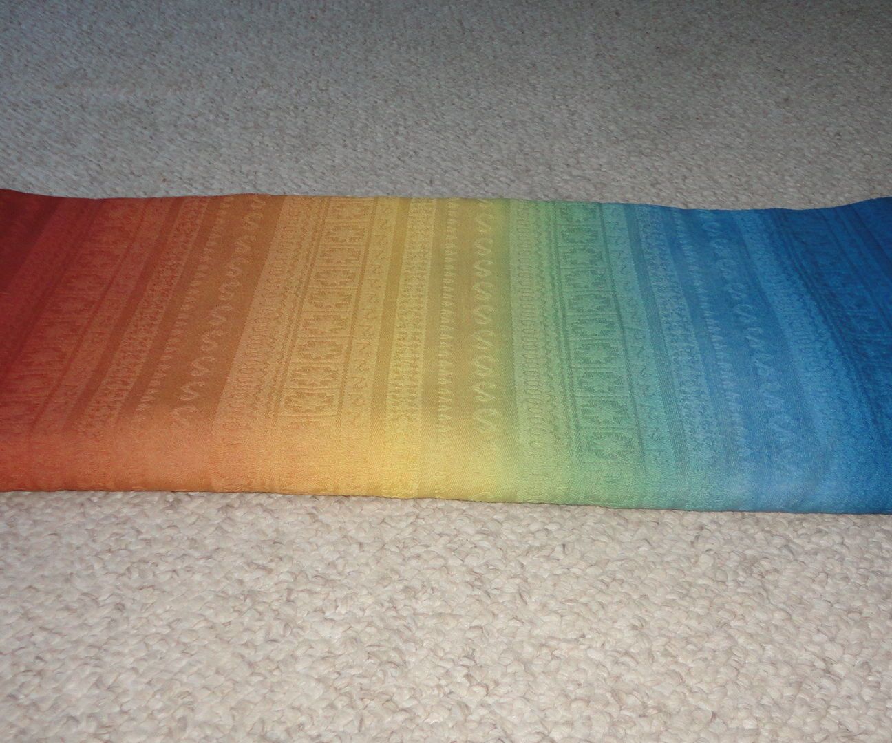 DIY Woven Baby Wrap Rainbow Grad Dye