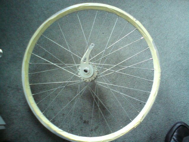 Easy wheel lacing
