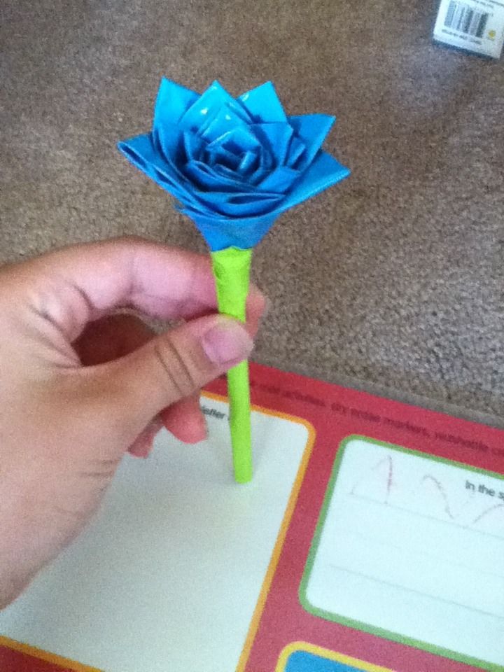 How to Make a Duct Tape Flower