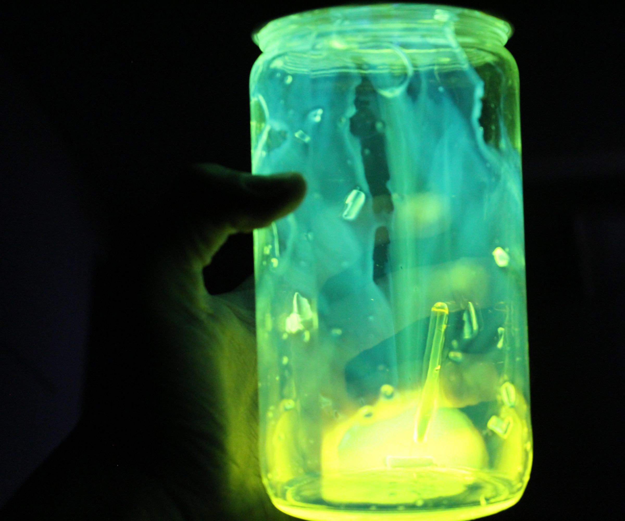 How to Make a Glow in the Dark Jar