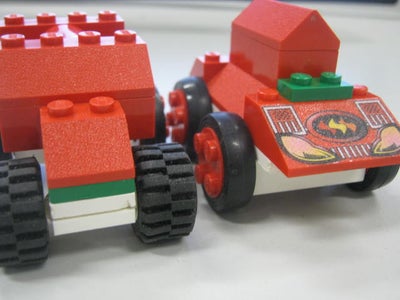 How to Make Two Easy Lego Cars