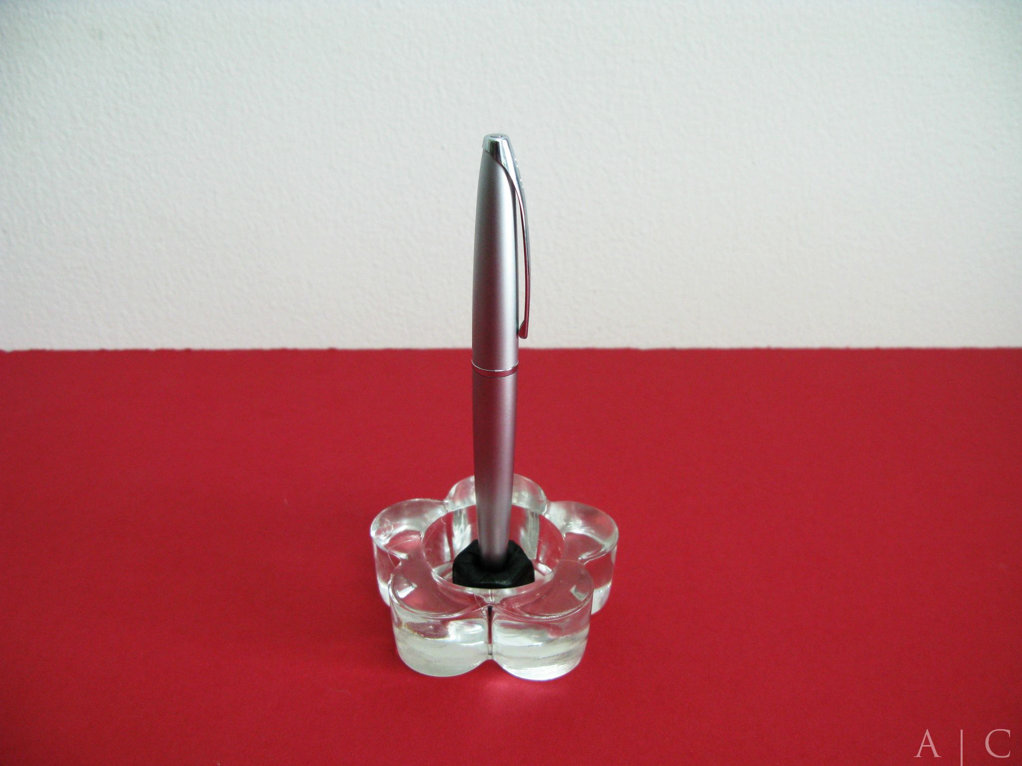 DIY Pen Stand