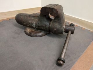 Restoration of Wilton Bullet Vise : 6 Steps (with Pictures) - Instructables