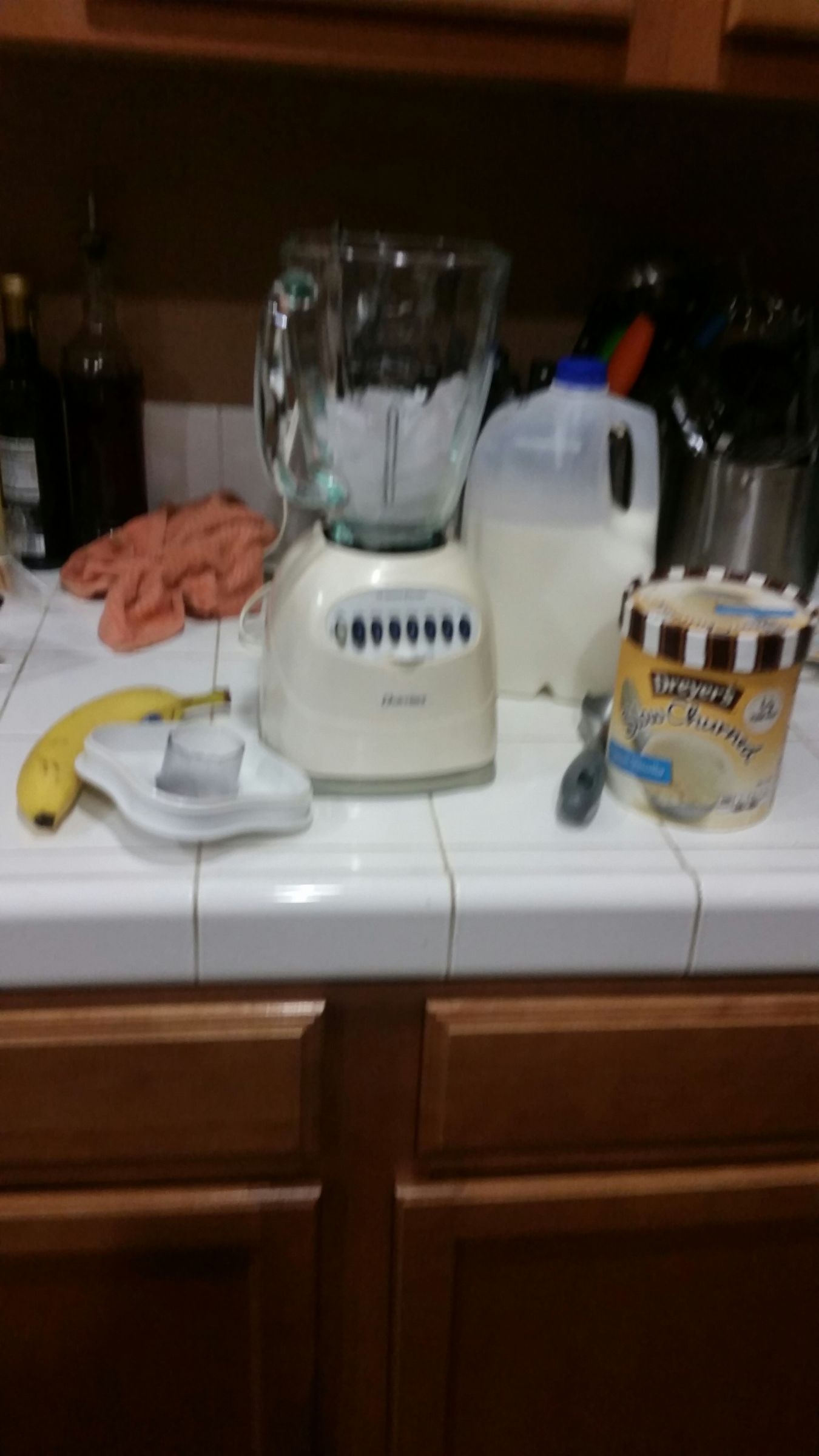 How to Make the Best Banana Milkshake 