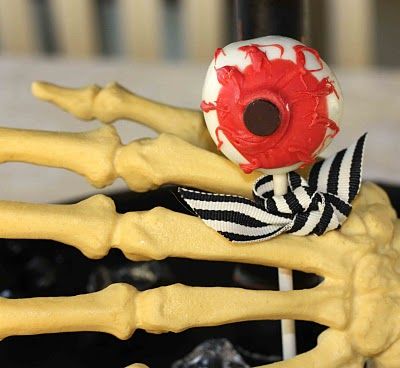 Peanut Butter Truffle Eyeballs