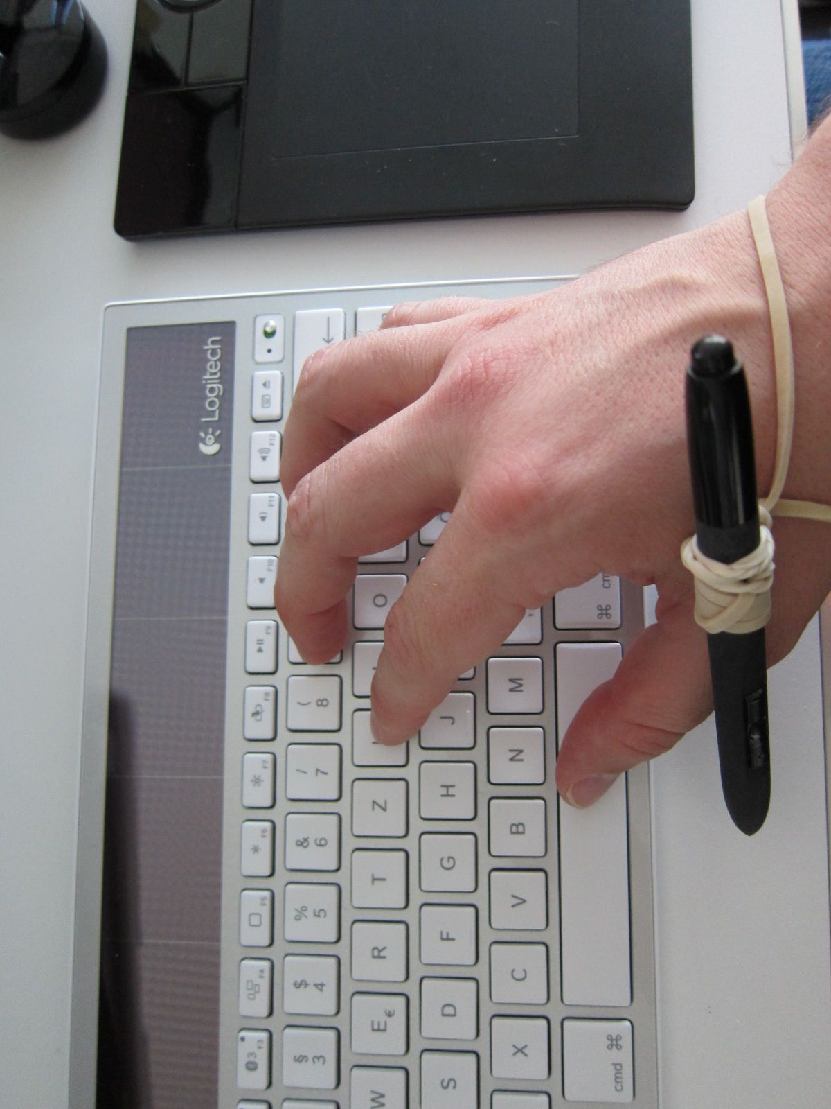 Stylus/Pen & Keyboard Ultimate Productivity Combo (for Wacom Users and Analog Writters) - Office Black Opps Surviving Tip