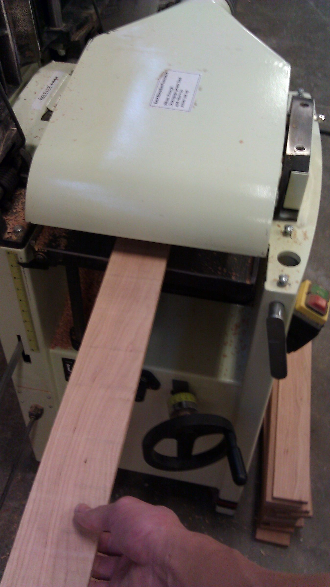 Make a Tabletop Using Smaller Pieces of Hardwood 6 Steps Instructables