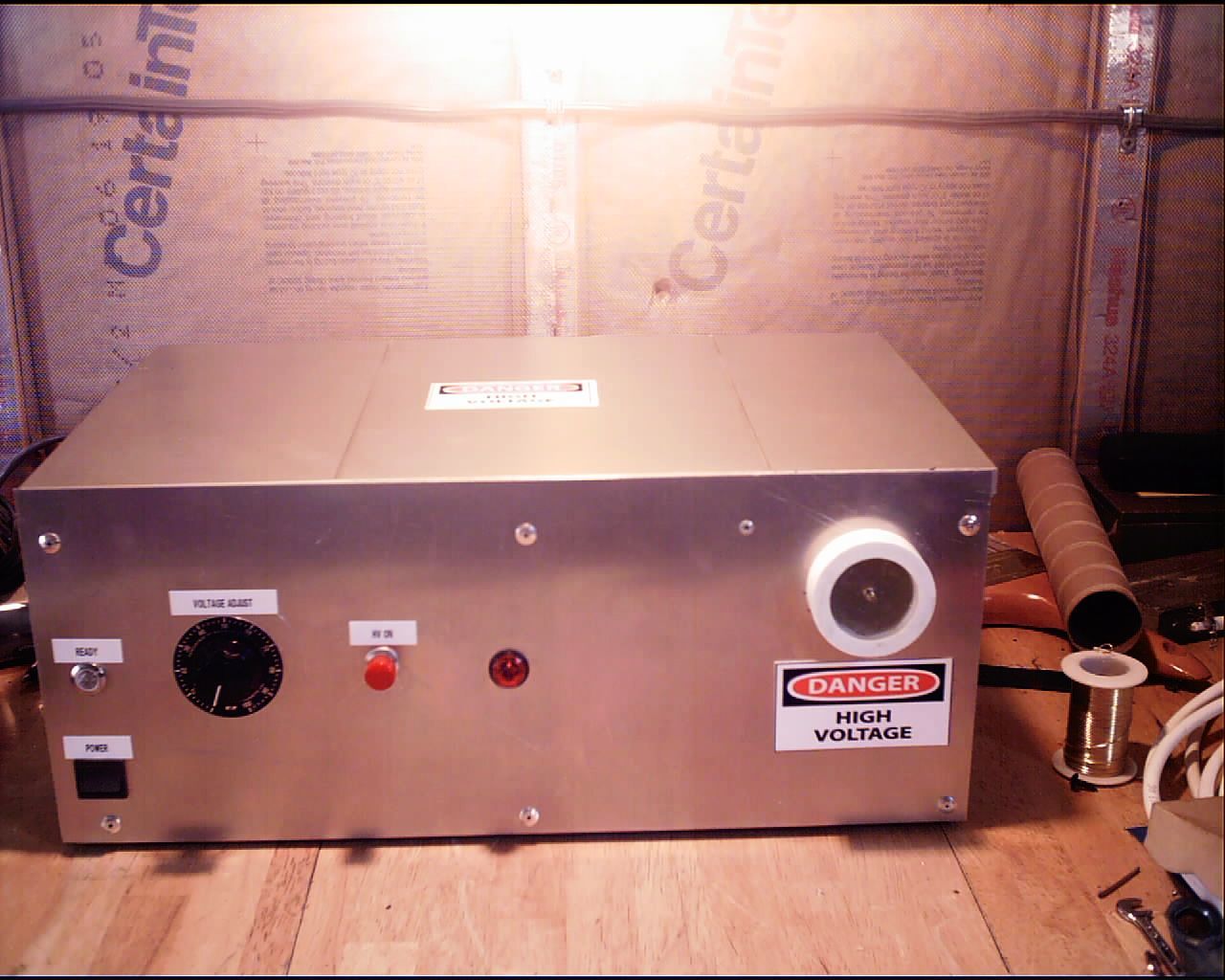 Build a Variable High Voltage Power Supply