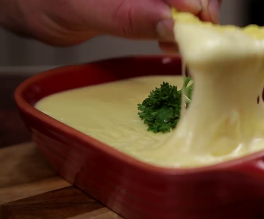 How to Cook Nacho Cheese Sauce