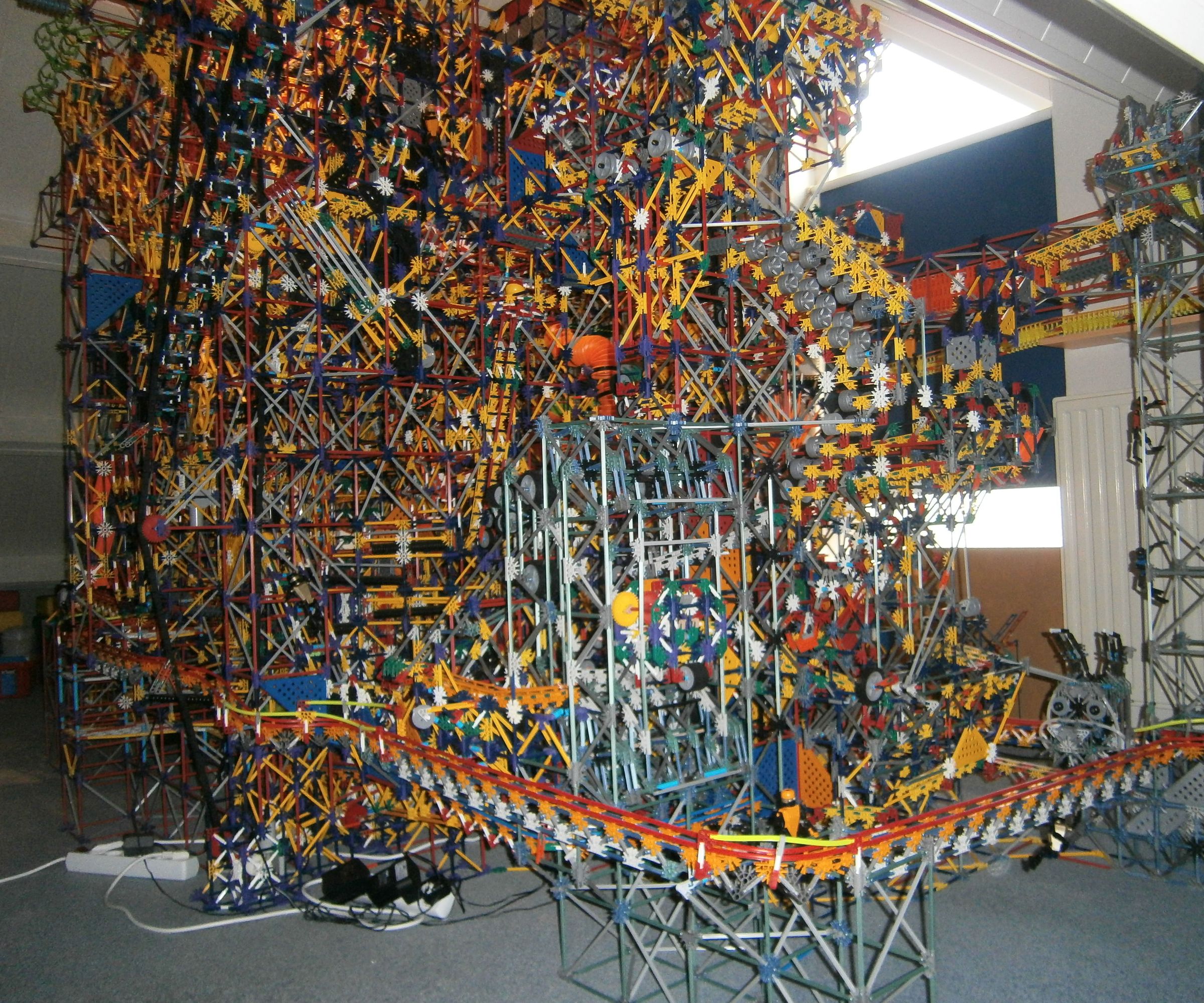 Andromeda: a K'nex Ball Machine