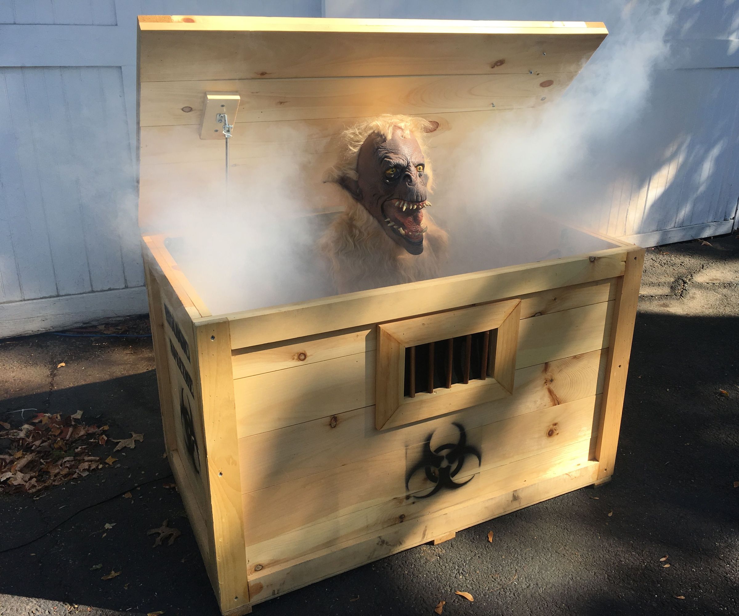 Scariest Monster in a Box - Halloween Prop