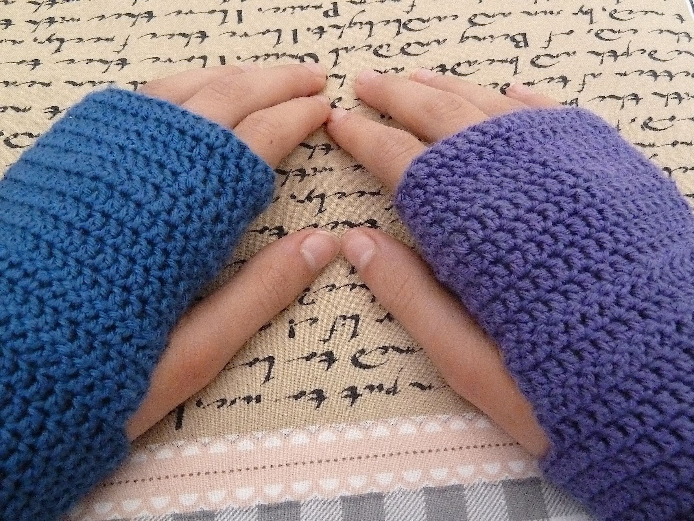 Fingerless Crochet Mittens