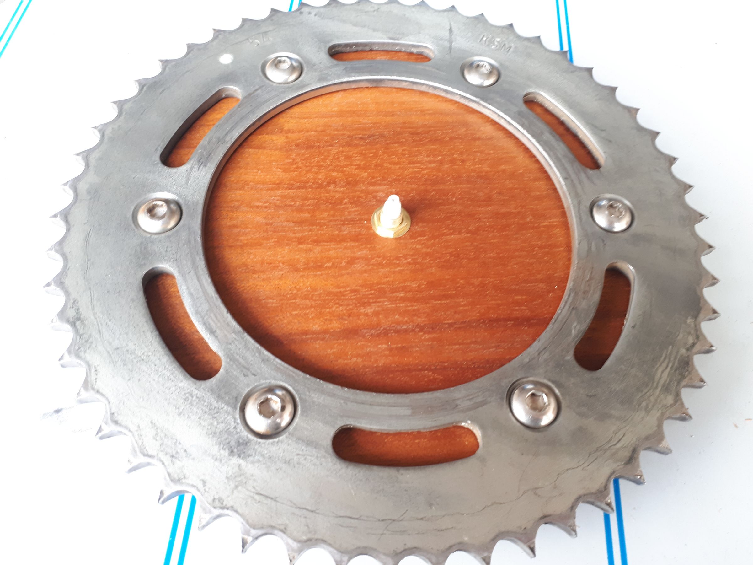 How to Make a Motorcycle Sprocket Wall Clock 7 Steps (with Pictures