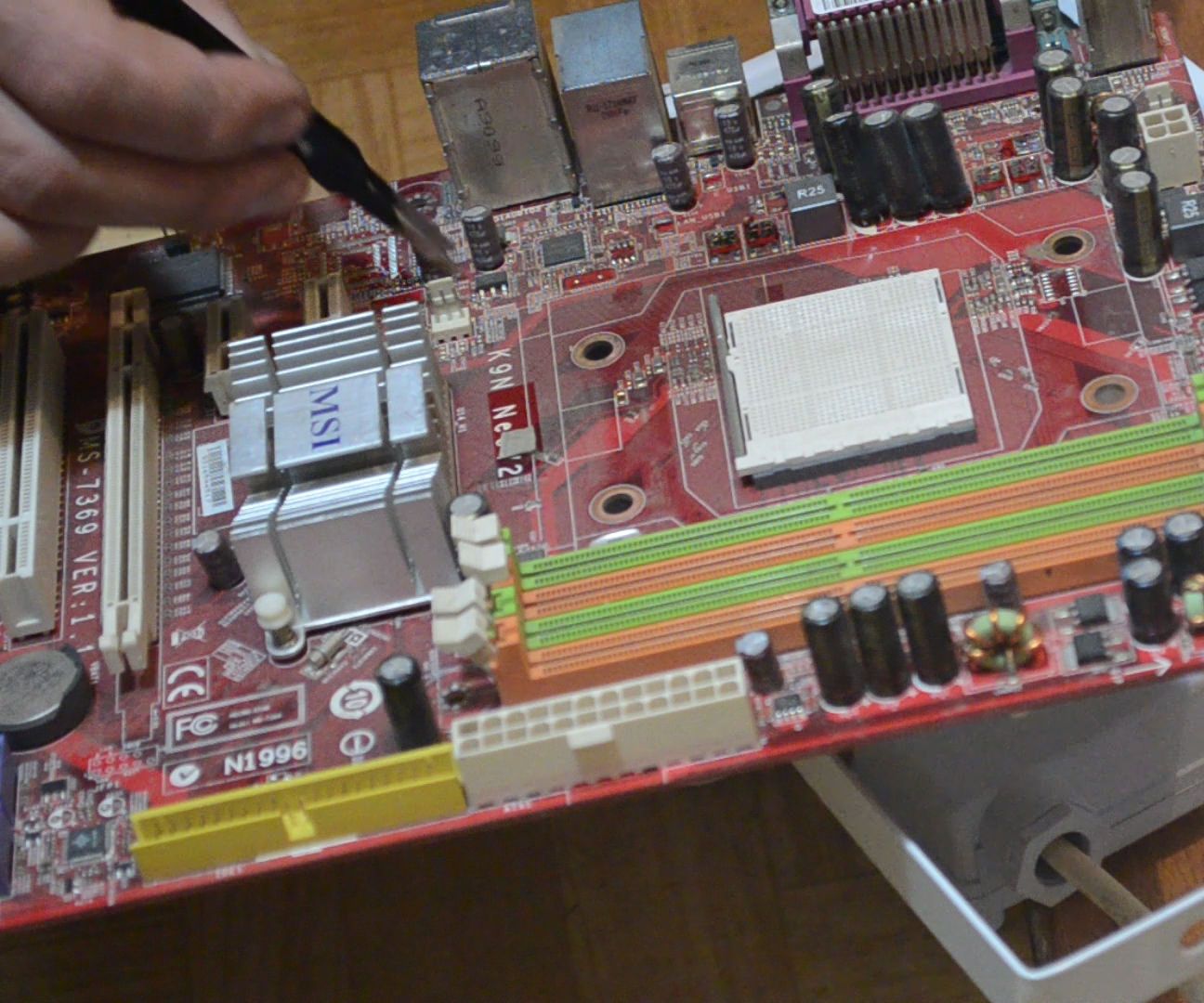 How to fast disassembly PCB's