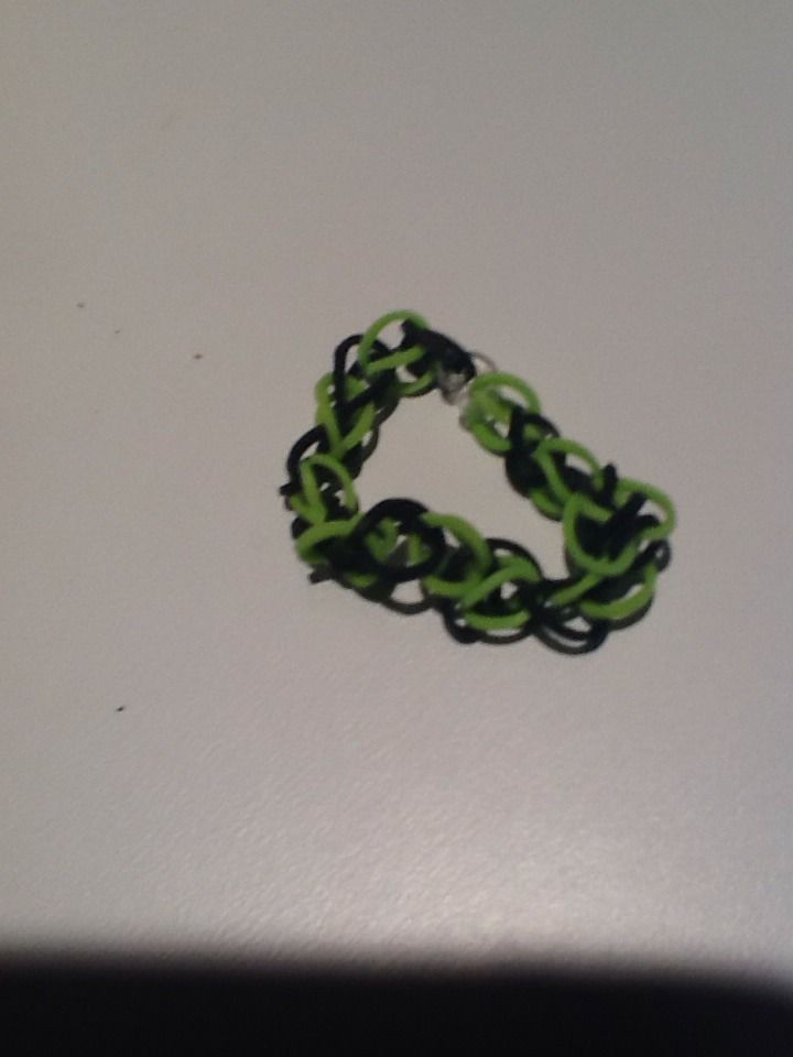 Rainbow Loom Bracelet Without Loom