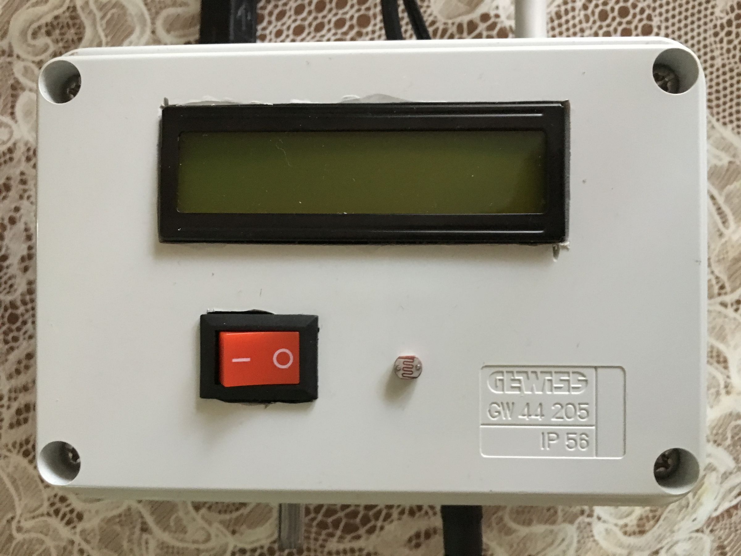 Aquarium Management System : 5 Steps (with Pictures) - Instructables