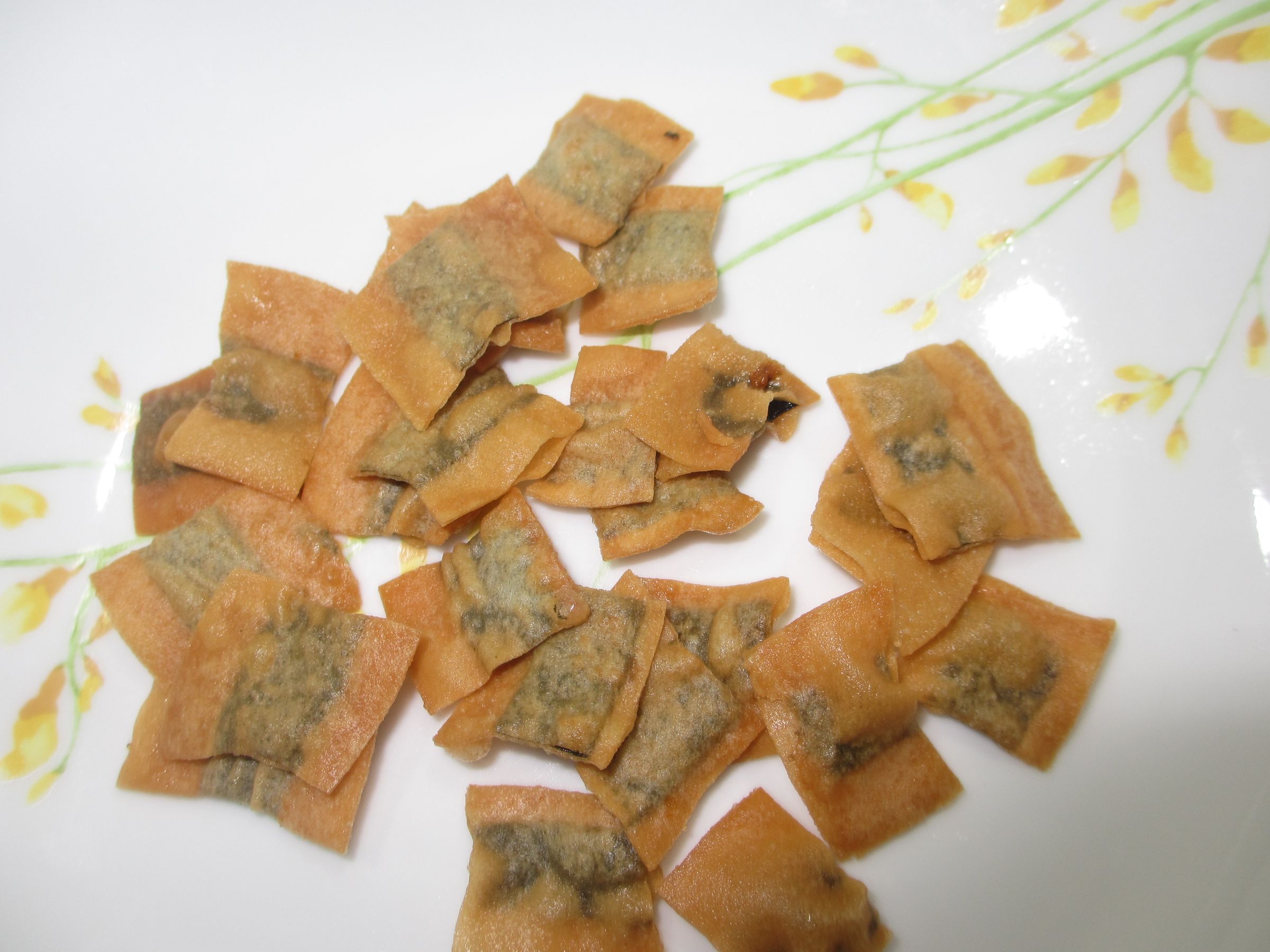 Tom Yam Seaweed Chips