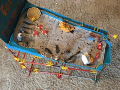 Pinball Machines: Themed Comics for Breakfast